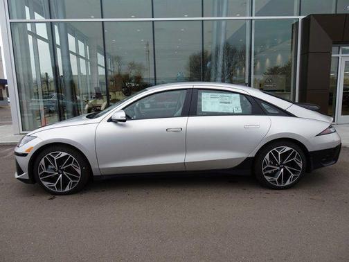 2024 Hyundai IONIQ 6 SEL