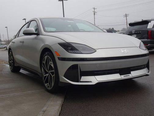 2024 Hyundai IONIQ 6 SEL