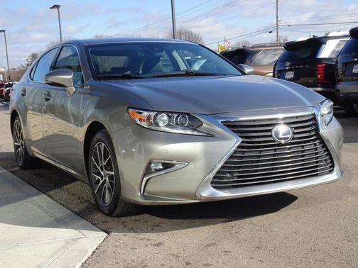 2017 Lexus ES 350 Base