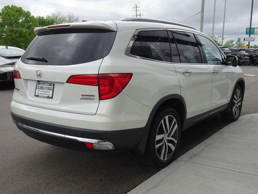 2018 Honda Pilot Touring