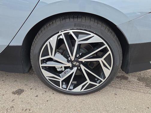 2023 Hyundai IONIQ 6 SEL