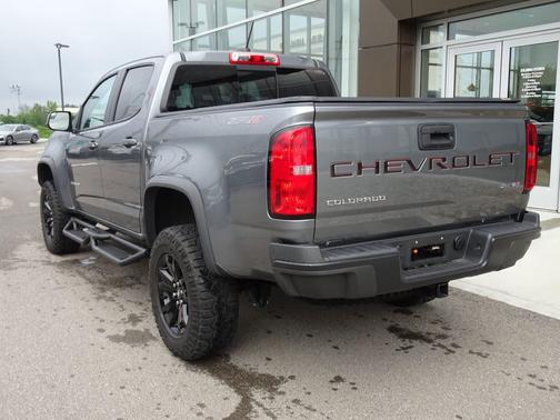 Satin Steel Metallic 2022 Chevrolet Colorado ZR2