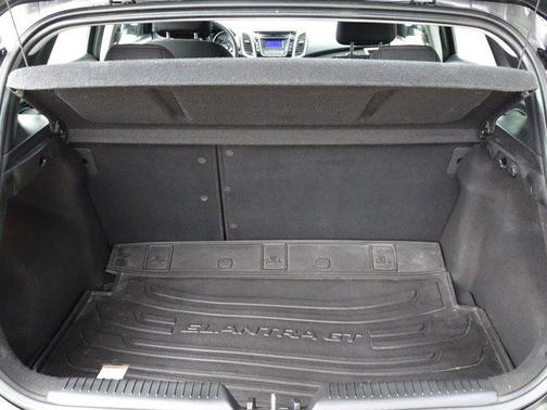 2016 Hyundai Elantra GT Base