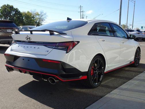 2025 Hyundai ELANTRA N Base