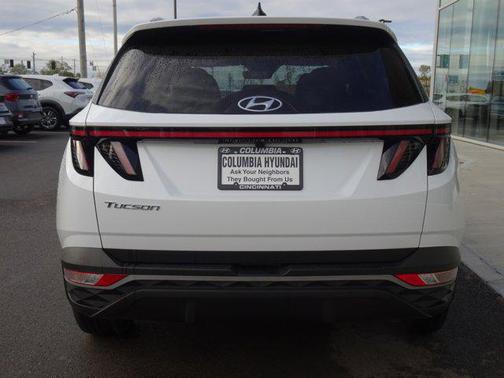2023 Hyundai TUCSON SEL