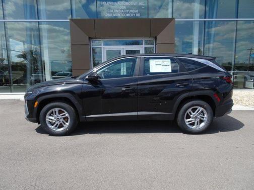2025 Hyundai TUCSON SE