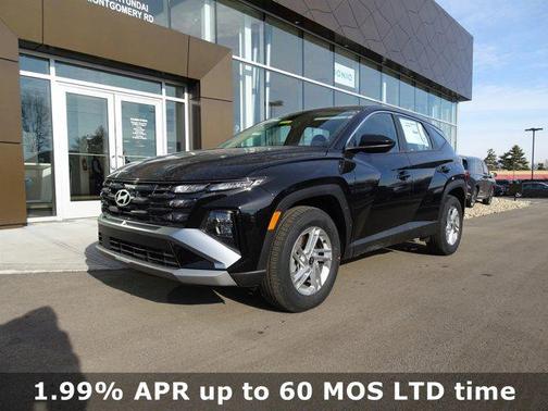 2025 Hyundai TUCSON SE