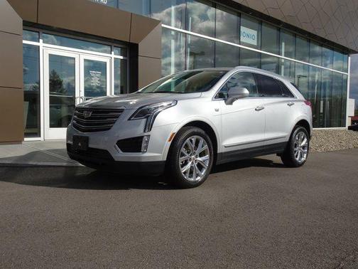 2017 Cadillac XT5 Premium Luxury