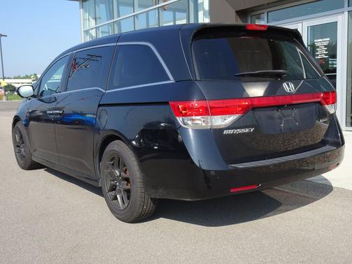 Crystal Black Pearl 2016 Honda Odyssey Touring