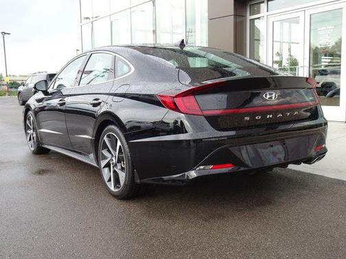 Onyx Black 2023 Hyundai SONATA SEL Plus