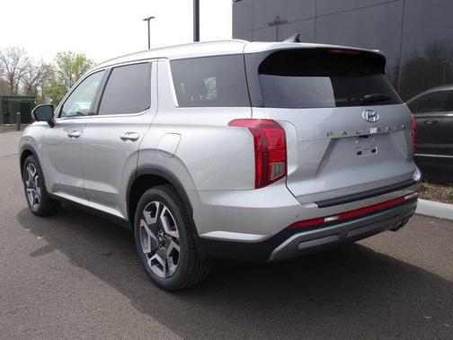 2025 Hyundai PALISADE SEL Premium