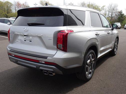 2025 Hyundai PALISADE SEL Premium