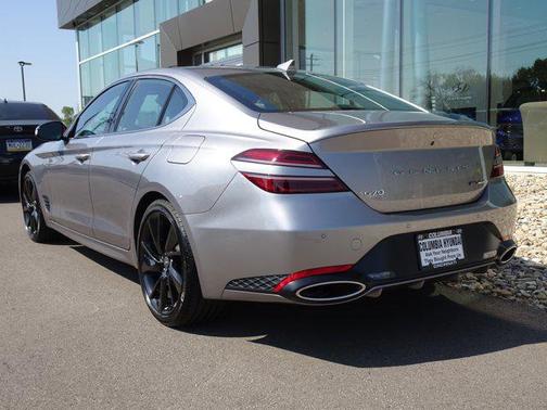 2022 Genesis G70 3.3T AWD