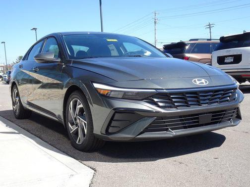 Amazon Gray 2026 Hyundai ELANTRA Limited