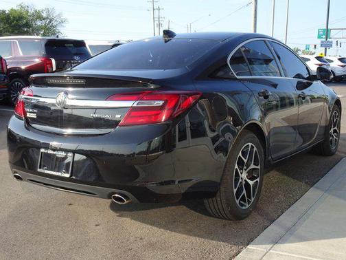 2017 Buick Regal Turbo Sport Touring
