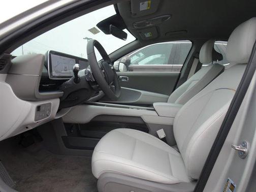 2024 Hyundai IONIQ 6 SEL