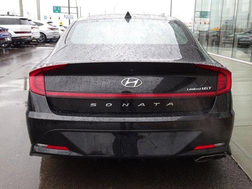 2021 Hyundai SONATA Limited