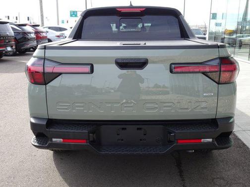 2026 Hyundai SANTA CRUZ SEL Activity