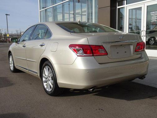 2011 Lexus ES 350 Base