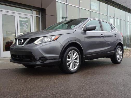 2017 Nissan Rogue Sport S