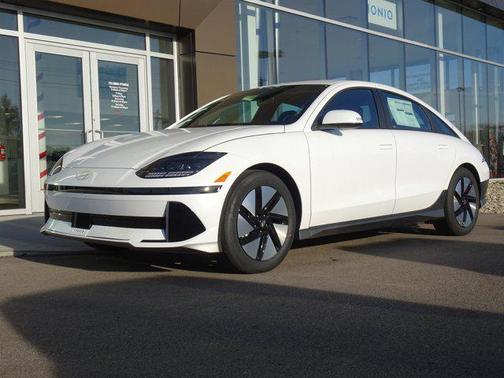 2025 Hyundai IONIQ 6 SE Standard Range