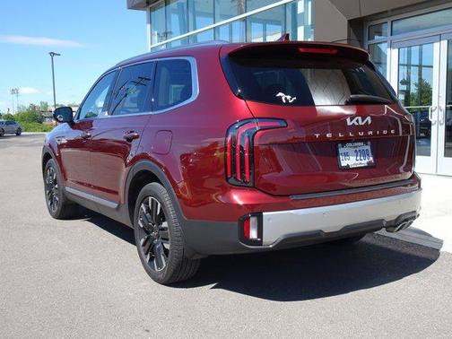 Dawning Red 2023 Kia Telluride SX
