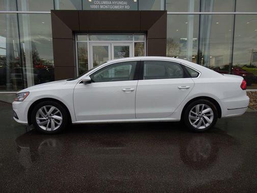 2018 Volkswagen Passat 2.0T SE