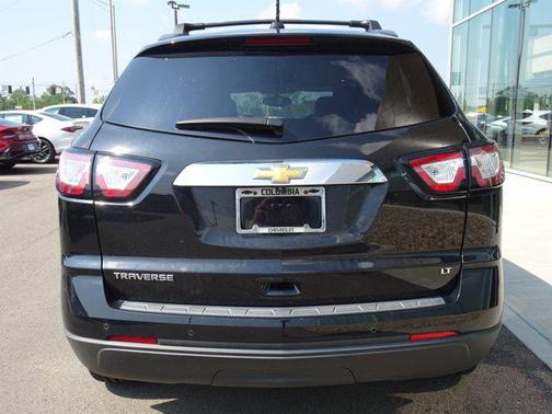 2017 Chevrolet Traverse 2LT