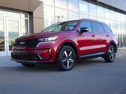 2022 Kia Sorento S