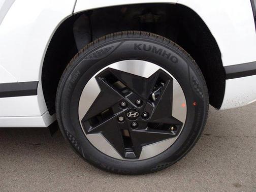 2025 Hyundai KONA EV SEL