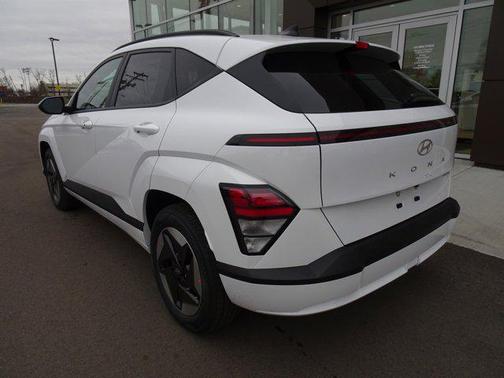 2025 Hyundai KONA EV SEL
