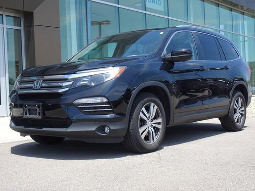 Crystal Black Pearl 2016 Honda Pilot EX-L