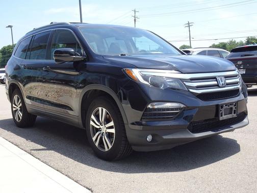 Crystal Black Pearl 2016 Honda Pilot EX-L