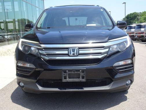 Crystal Black Pearl 2016 Honda Pilot EX-L