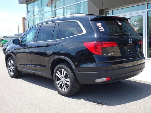 Crystal Black Pearl 2016 Honda Pilot EX-L