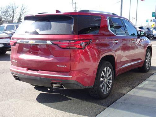 2023 Chevrolet Traverse Premier