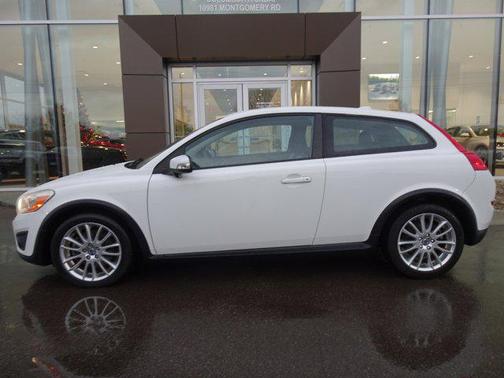 2011 Volvo C30 T5