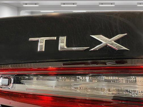 2025 Acura TLX Technology