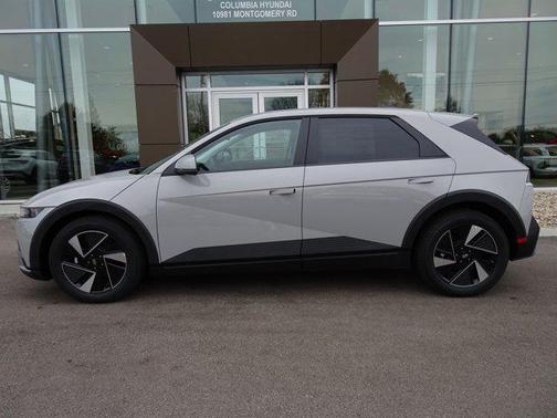 2026 Hyundai IONIQ 5 SEL