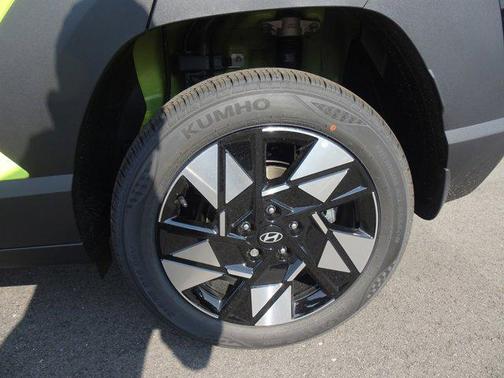 2025 Hyundai KONA SEL Convenience