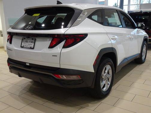 2024 Hyundai TUCSON SE