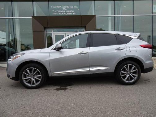 Lunar Silver Metallic 2023 Acura RDX Technology Package