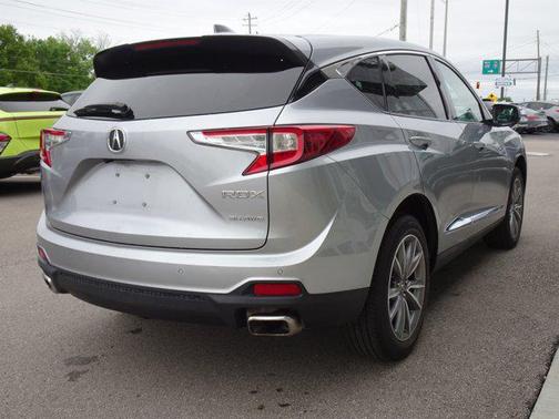 Lunar Silver Metallic 2023 Acura RDX Technology Package