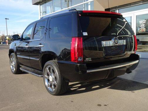 2012 Cadillac Escalade Luxury