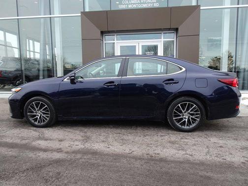 2017 Lexus ES 350 Base