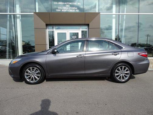 2016 Toyota Camry XLE