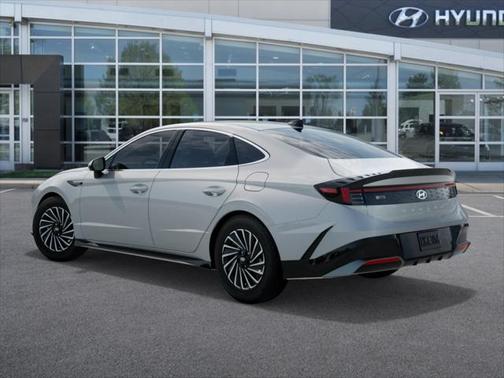 2025 Hyundai SONATA Hybrid SE