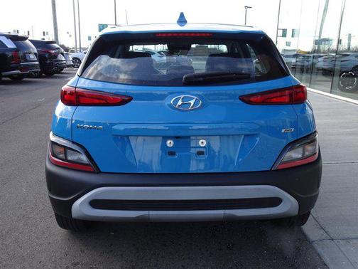 2022 Hyundai KONA SE