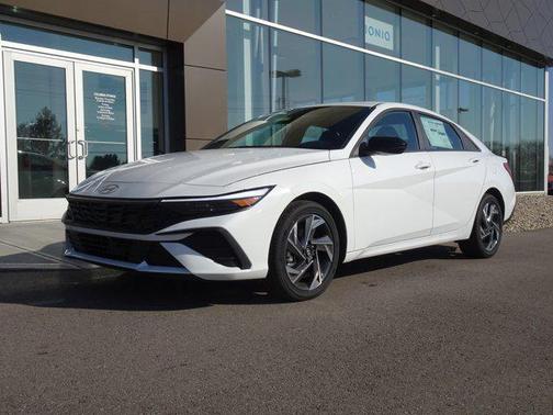 2025 Hyundai ELANTRA Sport
