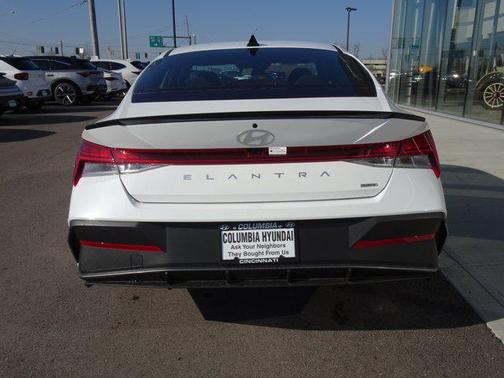 2025 Hyundai ELANTRA Sport